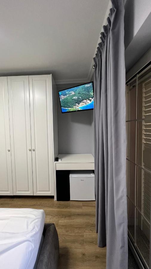 Vila 90 Boutique Hotel Tirana Extérieur photo