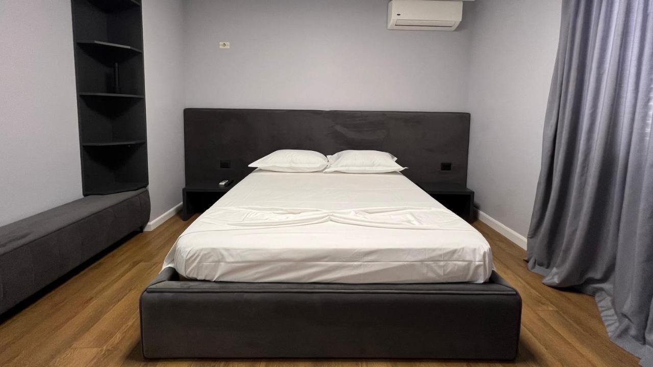 Vila 90 Boutique Hotel Tirana Extérieur photo